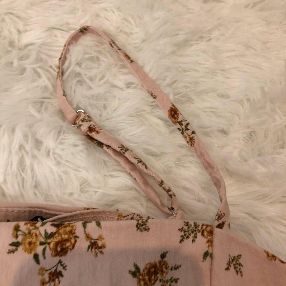 Pink Floral Crop Top - Picture 5 of 8